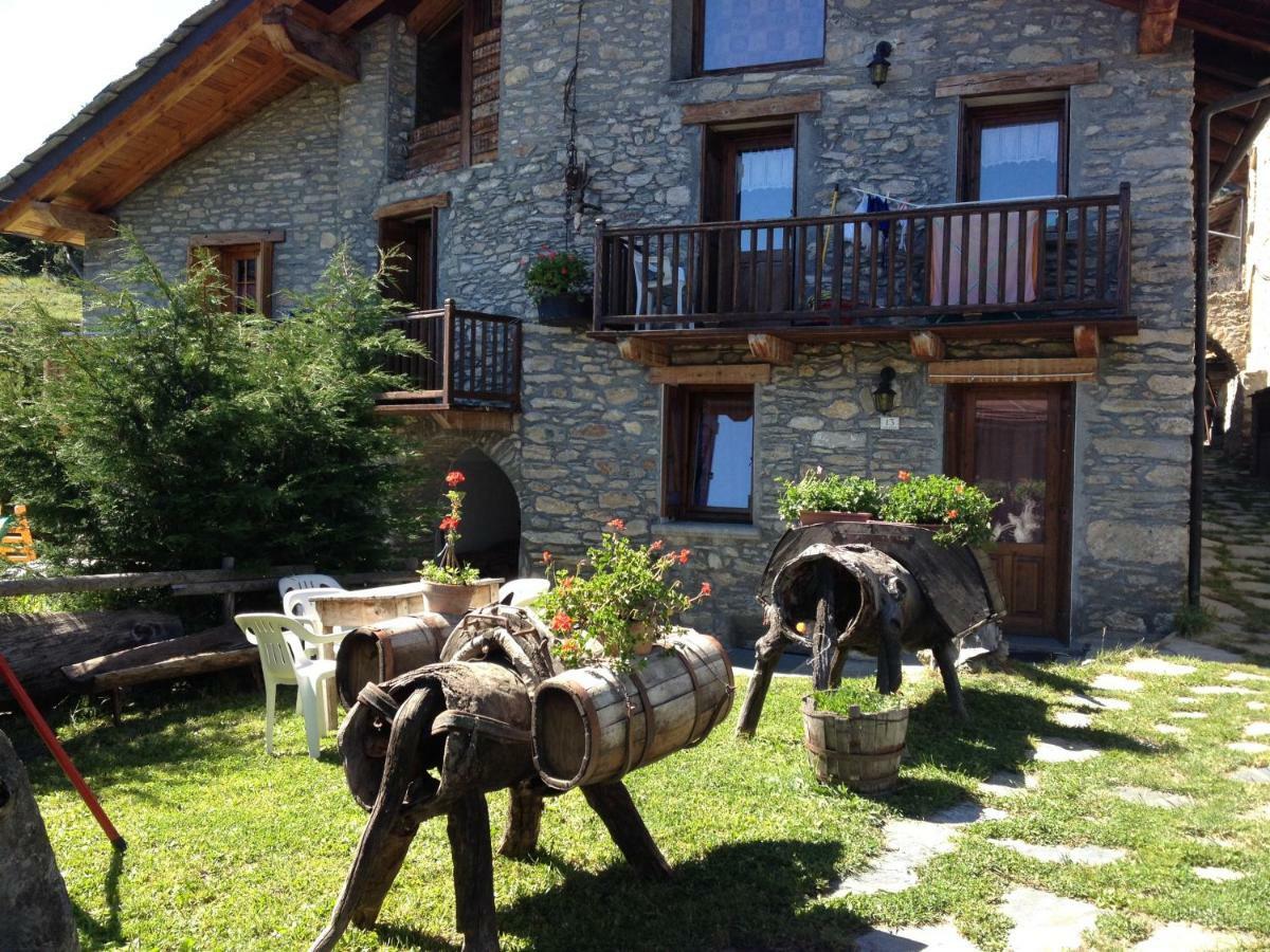 La Tana Dello Scoiattolo Villa Saint-Pierre Eksteriør bilde